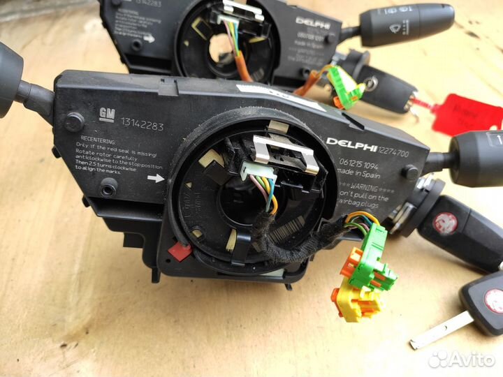 Подрулевой в сборе с замком зажигания Opel Corsa D