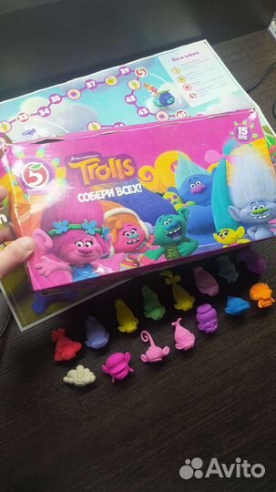 Тролли из пятерочки ластики коллекция