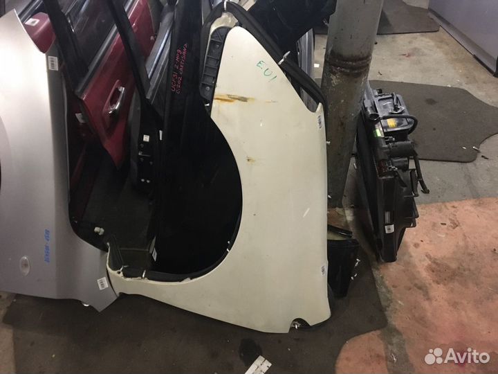 Крыло переднее Honda Civic EU1 (Левое)