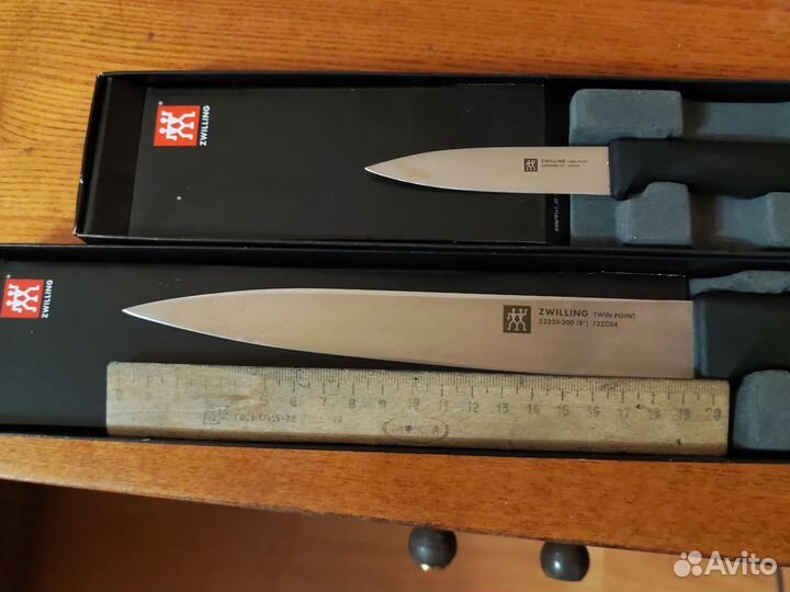 Кухонные ножи zwilling twin point 20 и 8 см