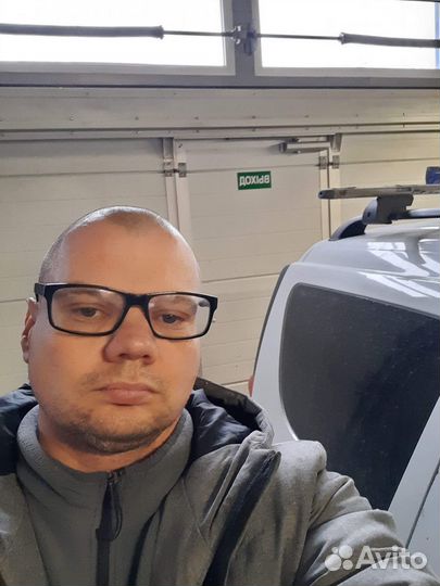 Ремонт ворот, ремонт рольставен, рольворот