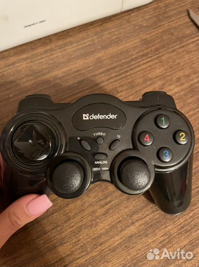 Джостик для компьютера новый defender