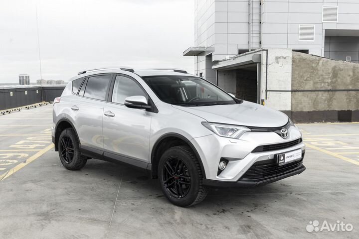 Toyota RAV4 2.0 CVT, 2017, 93 000 км