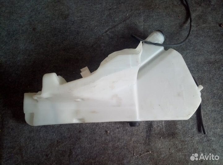 Бачок омывателя Land Rover Velar