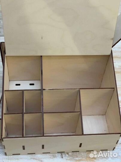 Деревянный лэшбокс с планшетами