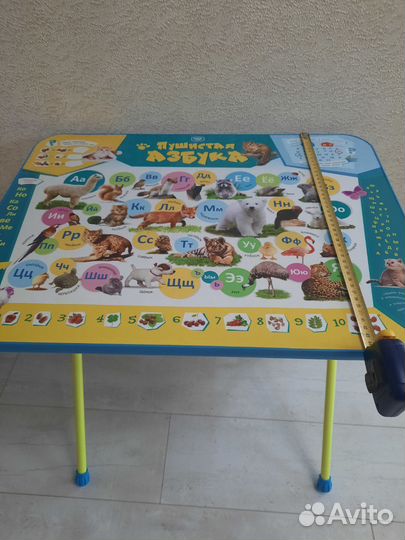 Детский стол со стулом