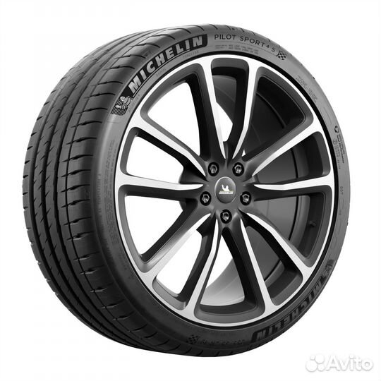 Michelin Pilot Sport 4 S 245/40 R19 98Y