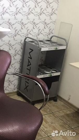 Тележка для шампуней парикмахерская