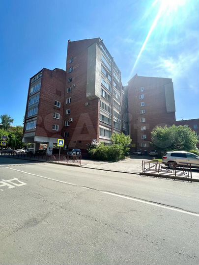 4-к. квартира, 120 м², 6/9 эт.