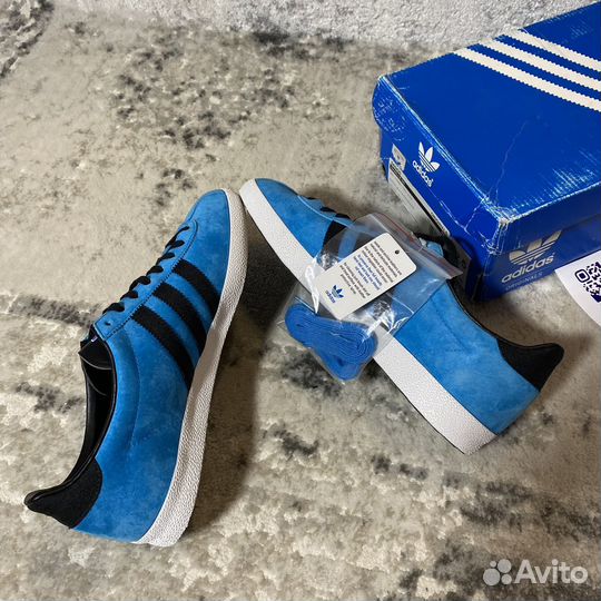 Кроссовки Adidas Originals Gazelle новые 8,5UK