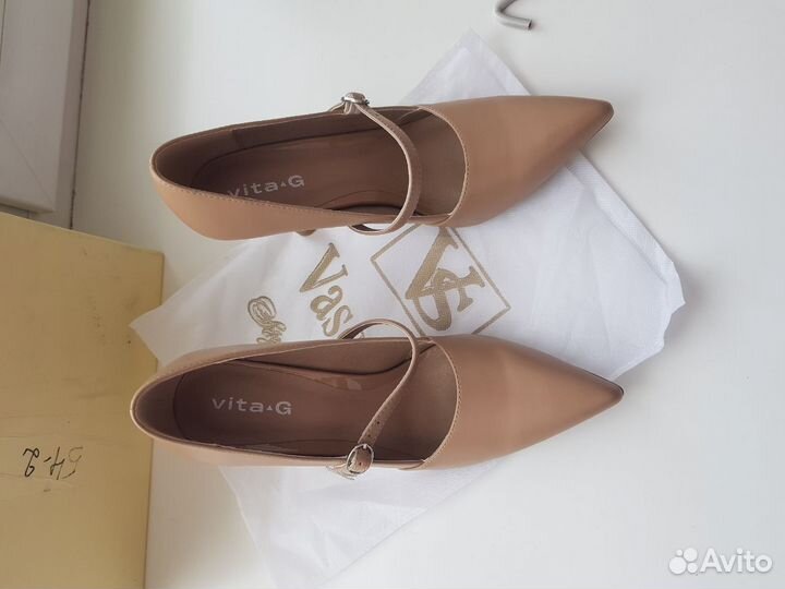 Туфли женские лодочки 37