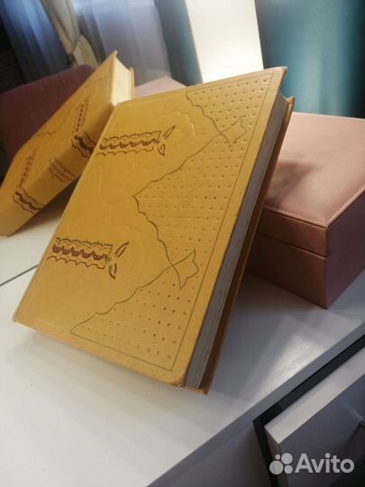 Книга Антология таджикской поэзии, 1957