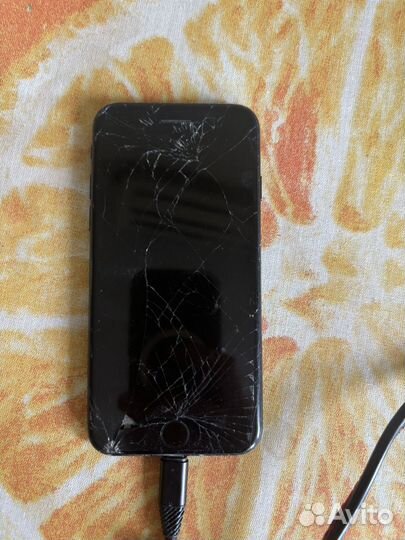 iPhone 7, 32 ГБ