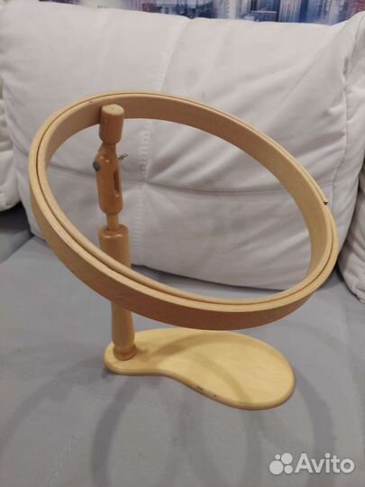 Диванные пяльцы