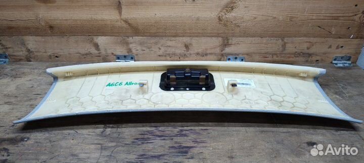 Накладка обшивка потолка задняя Audi A6 C6