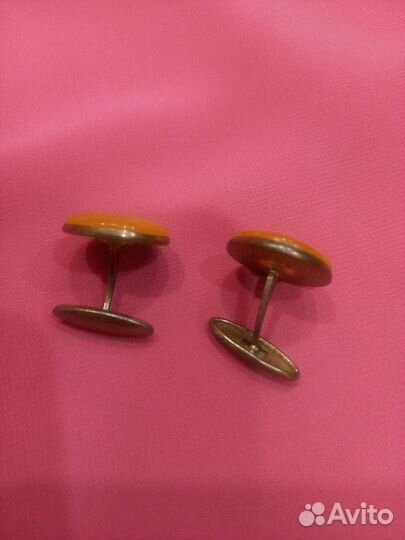 Запонки СССР советские янтарь