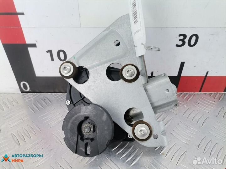 Моторчик заднего стеклоочистителя (дворника)