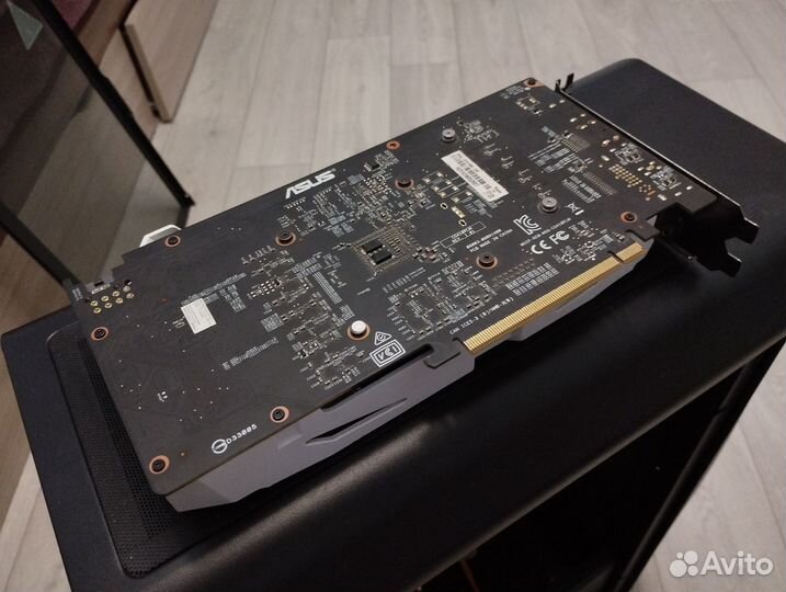 Видеокарта Asus GTX 1060 3gb