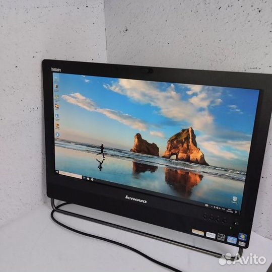 Моноблок Lenovo i7