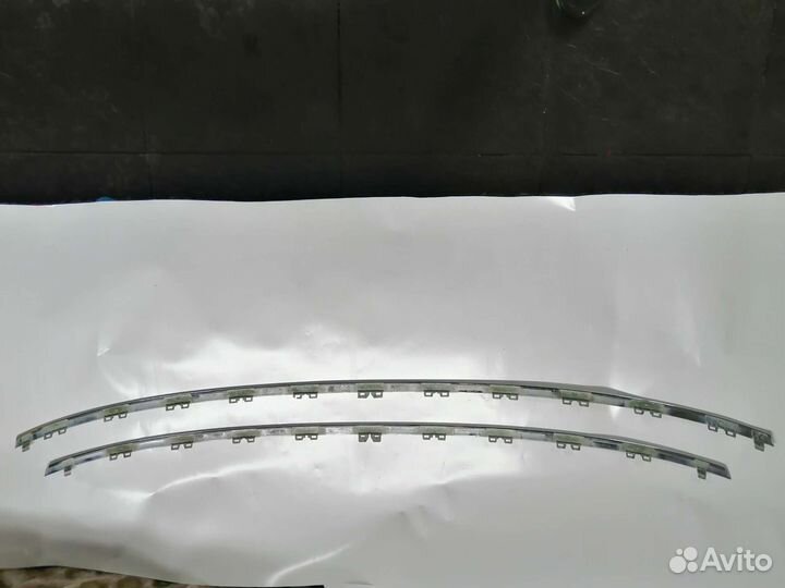 Хром молдинг в решётку радиатора peugeot 308 2008
