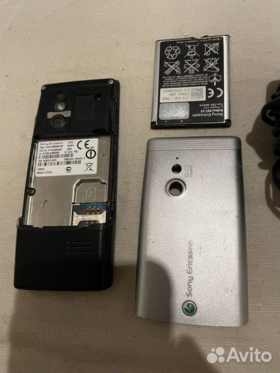 Sony Ericsson J100i