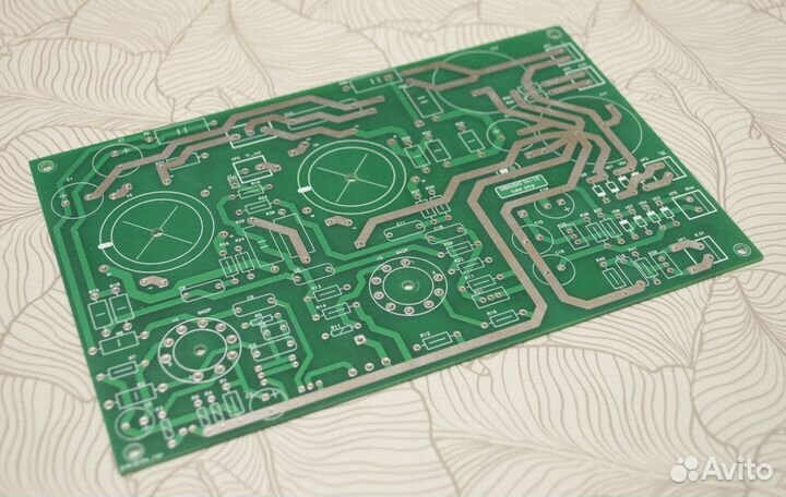 Ламповый гитарный усилитель 25-50Вт