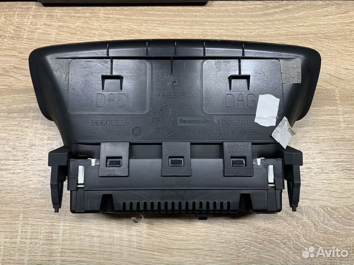 Дисплей информационный Peugeot 308 2007-2015