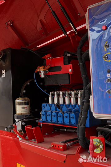 Подъемник телескопический самоходный нт215J