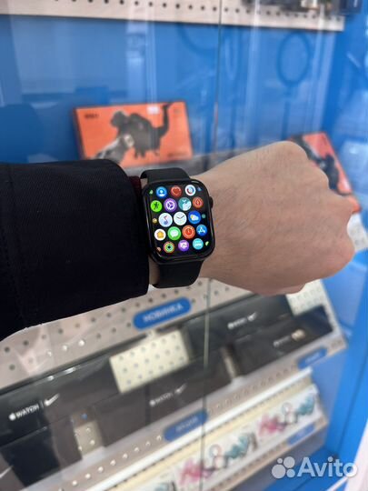 Apple Watch 8 (New)