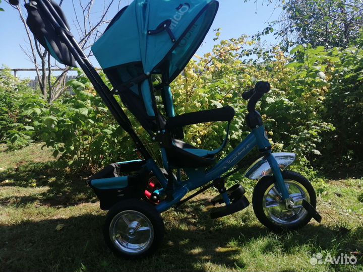 Детский трехколесный велосипед коляска