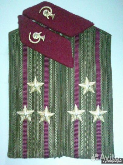 Погоны полковника мед. службы. Пряжки армейские