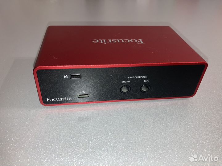 Внешняя звуковая карта focusrite scarlett solo 3rd