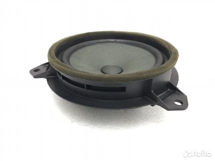 Динамик задний правый Toyota Rav4 3zrfae 2012