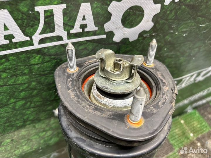 Амортизатор передний левый Lexus Ls 2007-2016