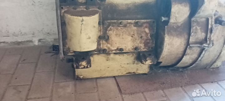 Судовой дизель 2ч