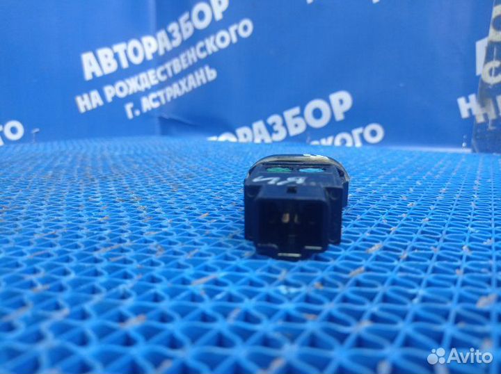 Кнопка обогрева заднего стекла Daewoo Nexia седан