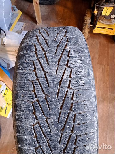 Nokian Tyres Hakkapeliitta 7 SUV 275/60 R20