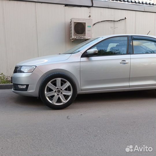 Nokian Tyres Nordman SZ 225/50 R17