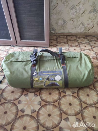 Палатка туристическая 6 местная