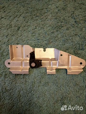 Кронштейн багажника фольксваген бора