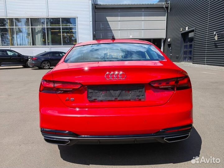 Audi A4 2.0 AMT, 2022