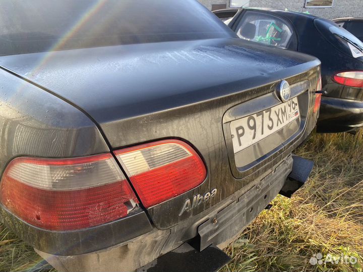 Крышка багажника Fiat Albea