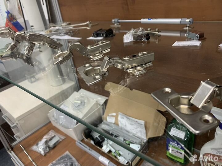 Петли мебельные фасадные