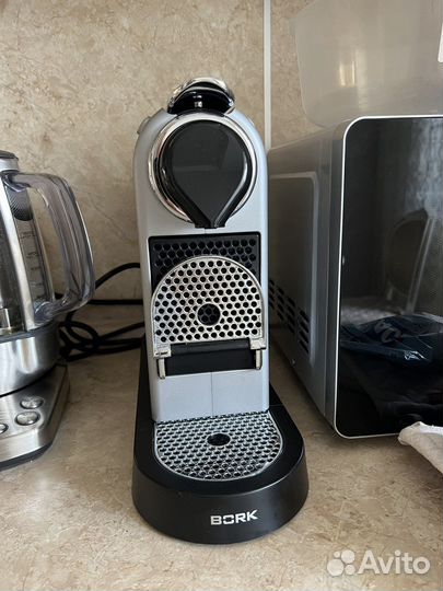 Капсульная кофемашина bork