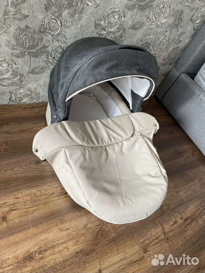 Коляска 2 в 1 + Люлька