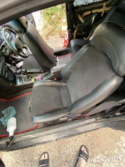 В полный разбор Toyota corolla levin ae101