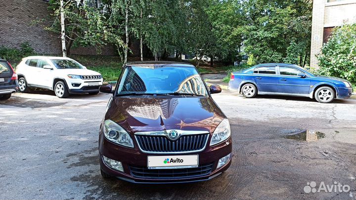 Skoda Fabia 1.6 AT, 2011, 124 300 км