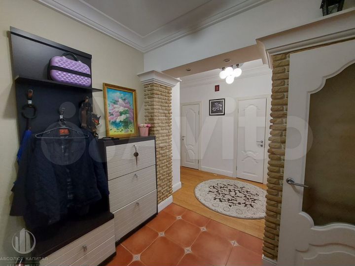 2-к. квартира, 72,6 м², 4/14 эт.