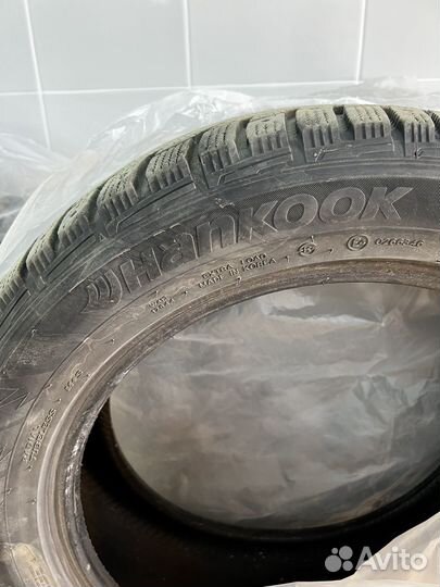 Hankook Winter I'Pike 215/55 R17