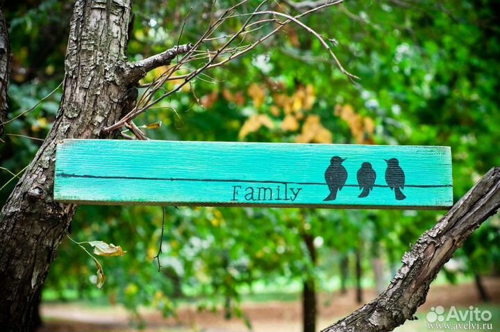Интерьерная табличка с птицами Family
